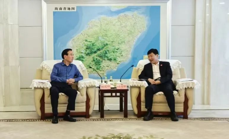 海南省長劉小明會見魯麗集團(tuán)董事長薛茂林
